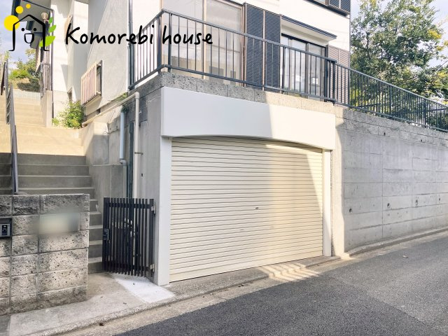 さいたま市西区指扇　中古一戸建ての駐車場|駐車場に車を止められます