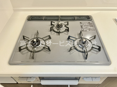 【その他】 | 富士市比奈 9期 新築一戸建て | 3口コンロです