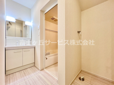 【脱衣所】 | 富士市比奈 9期 新築一戸建て | 脱衣場です