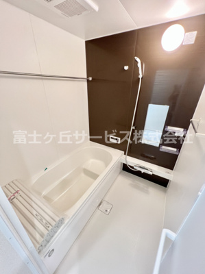 【浴室】 | 富士市比奈 9期 新築一戸建て | 日々の疲れを癒すお風呂付です