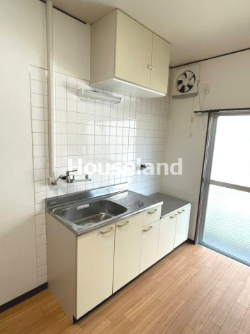 ベルシャイン内原のキッチン