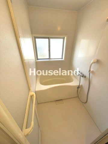 ベルシャイン内原の浴室