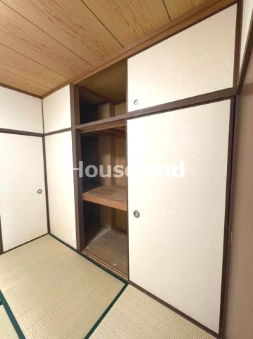 ベルシャイン内原の収納