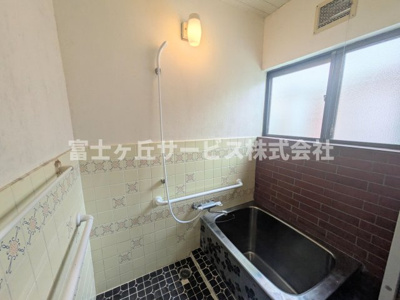 【浴室】 | 磐田市福田 中古戸建て | 風呂です