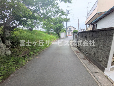 【前面道路含む現地写真】 | 磐田市福田 中古戸建て | 前面道路です