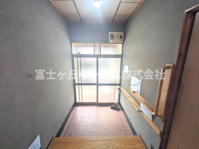 【玄関】 | 磐田市福田 中古戸建て | 玄関です
