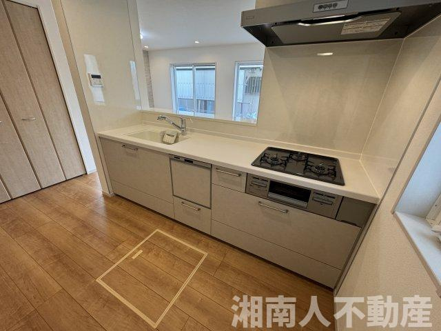 寒川町岡田７丁目２８２６番２７新築戸建のキッチン|使いやすいキッチンです