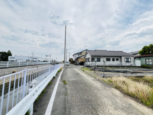 【前面道路含む現地写真】 | 熊谷市永井太田　売地　全1区画　