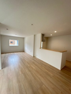 【居間・リビング】 | 池田市井口堂3丁目新築戸建 | ３号地