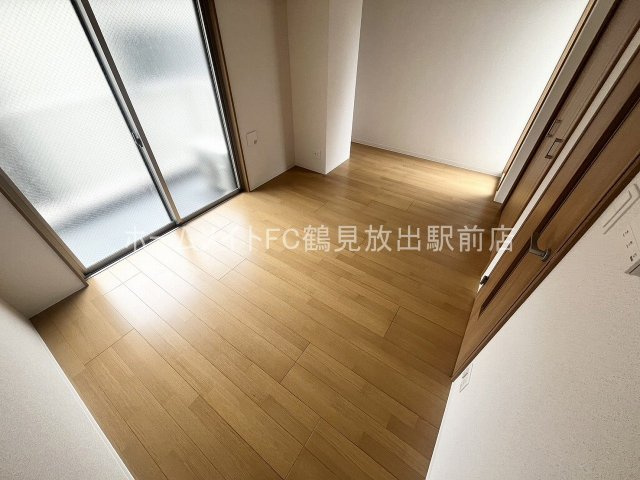 大阪市城東区諏訪１丁目の賃貸マンションの洋室