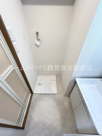 大阪市城東区諏訪１丁目の賃貸マンションの洗面所