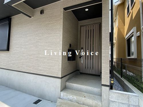 【エントランス】 | 【仲介手数料０円】茅ヶ崎市矢畑　新築一戸建て　全2棟 | 【仲介手数料０円】茅ヶ崎市矢畑　新築一戸建て　全2棟