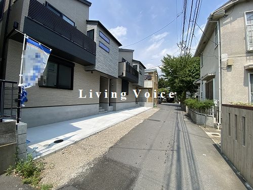 【前面道路含む現地写真】 | 【仲介手数料０円】茅ヶ崎市矢畑　新築一戸建て　1号棟　全2棟 | 【仲介手数料０円】茅ヶ崎市矢畑　新築一戸建て　全2棟