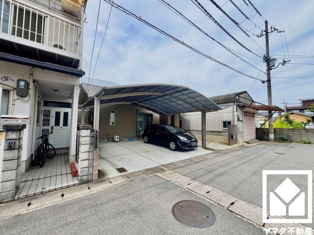 南区上鳥羽鍋ケ淵町の外観