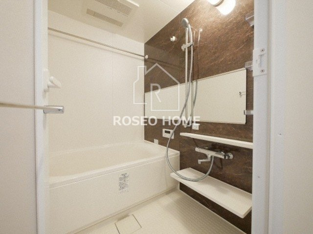 ラ・メゾンヴェール上町の浴室