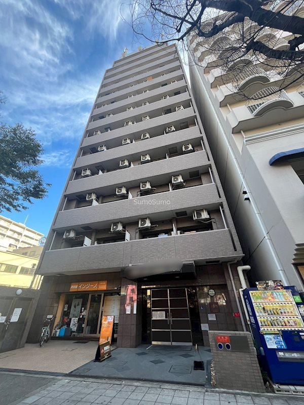 大阪市浪速区桜川２丁目の賃貸マンションの外観