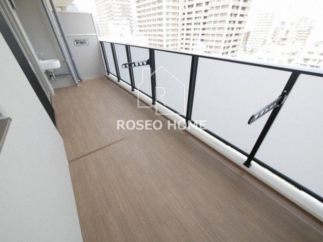 ポラリス松ヶ枝のバルコニー