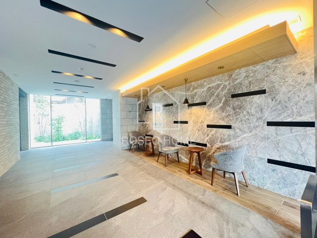 ポラリス松ヶ枝のロビー