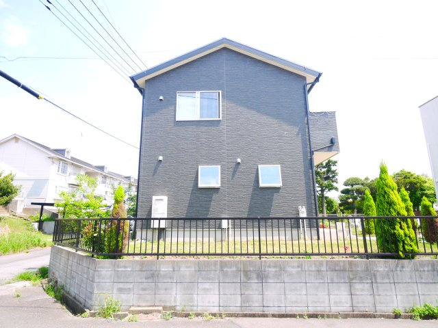 茂原市八千代1　中古戸建の外観|令和3年5月築　３LDK  都市ガス　駐車2台可能 JR外房線茂原駅徒歩約15分