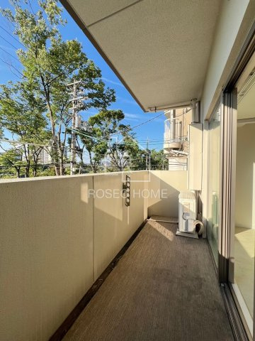 プライム大阪城北のバルコニー