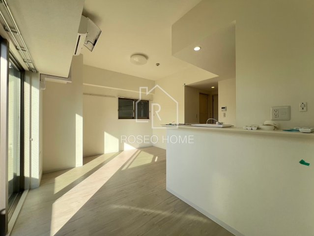 プライム大阪城北の居間・リビング