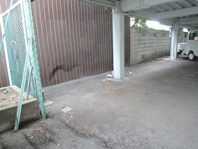 グリーンハイツの駐車場