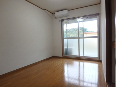 【洋室】 | 井上ハイツ