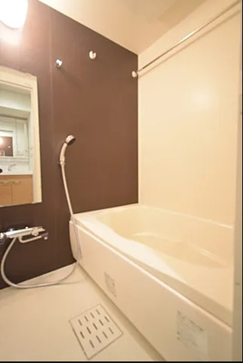 【浴室】 | フロレシエンテ梅田北