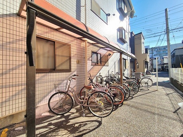 グランパール川口のその他共用部分|★敷地内に自転車駐輪場を完備しています。★