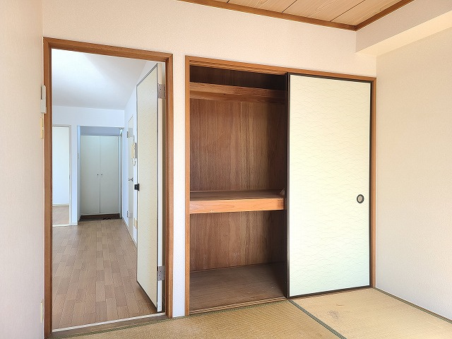 グランパール川口の収納|★和室の収納・押し入れタイプです。★