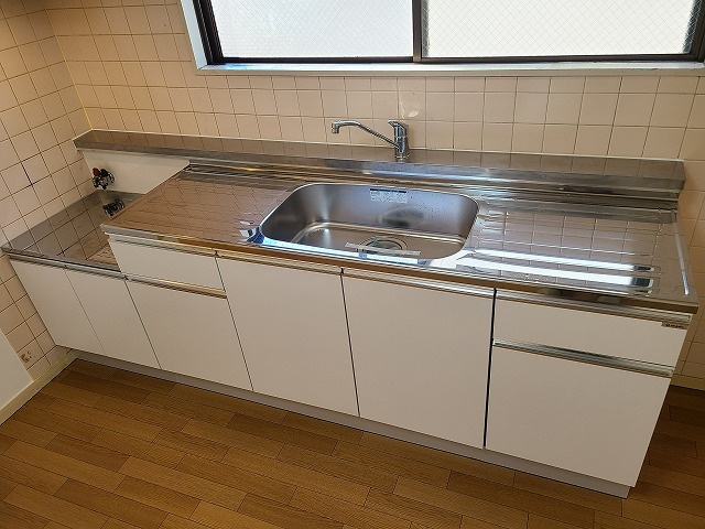 グランパール川口のキッチン|★広めのキッチン！２口ガスコンロ設置可・都市ガス仕様★