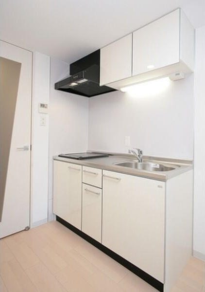 セレニテ新大阪弐番館のキッチン