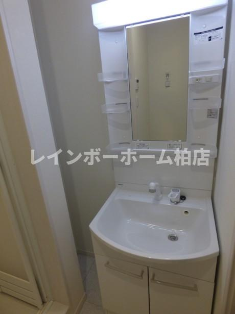オークプレイスの洗面所|使いやすい洗面所です