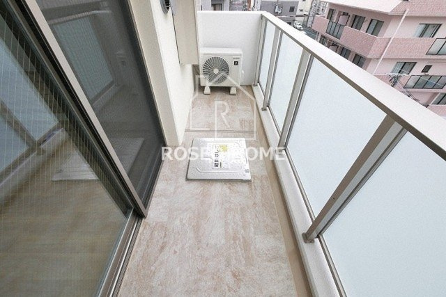 ビオトープ味原町のバルコニー