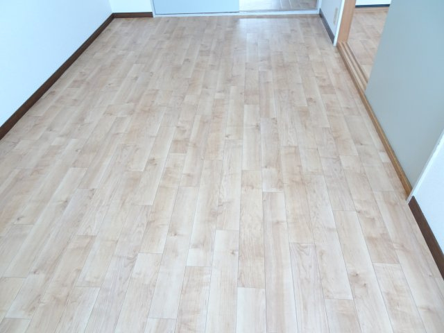 ロイヤルハイツ・廣瀬100の収納