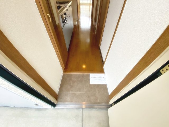 ＣＡＳＡ　ＢＩＡＮＣＡの玄関|明るい玄関です