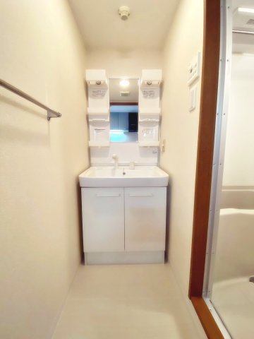 ＣＡＳＡ　ＢＩＡＮＣＡの洗面所