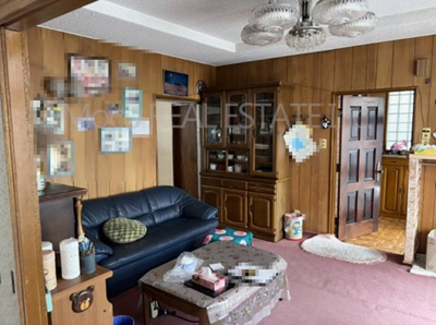 【居間・リビング】 | 北見市東相内町中古住宅