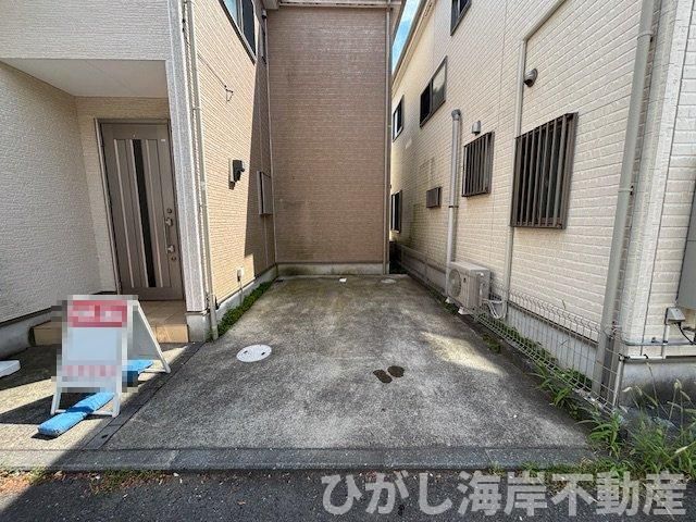 茅ヶ崎市ひばりが丘　中古戸建の駐車場|駐車スペース