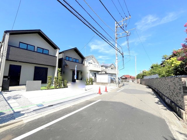 あきる野市二宮全２棟　新築分譲の前面道路含む現地写真
