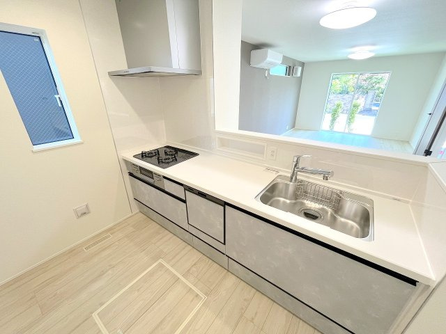 あきる野市二宮全２棟　新築分譲のキッチン