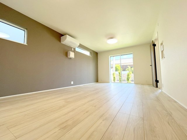 あきる野市二宮全２棟　新築分譲の居間・リビング