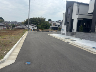 【前面道路含む現地写真】 | 前面道路