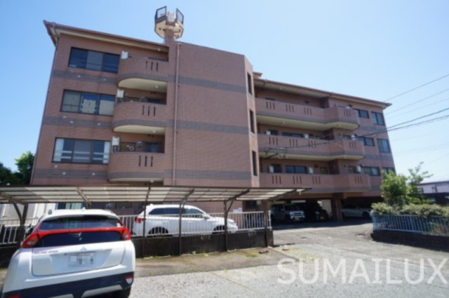 熊本市東区新南部３丁目の賃貸マンションの外観