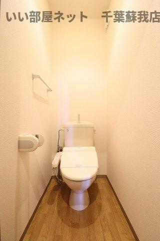 エイトフレア君塚のトイレ|コンパクトで使いやすいトイレです