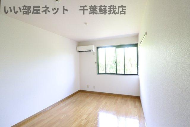 エイトフレア君塚の寝室|落ち着いた色調の寝室です
