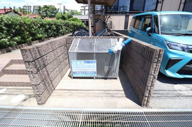 エイトフレア君塚のその他共用部分|ゴミストッカー