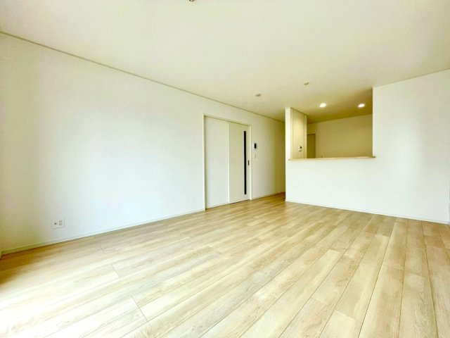 クレイドルガーデン白山市松本町　第４　第１