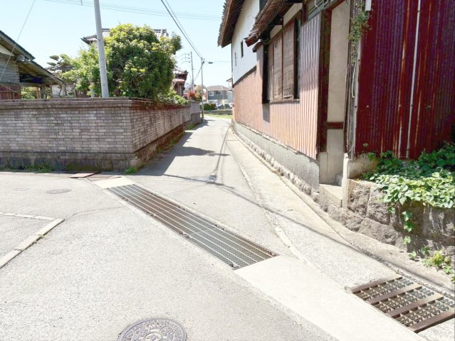 糟屋郡須恵町大字須恵　土地の前面道路含む現地写真|前面道路です！