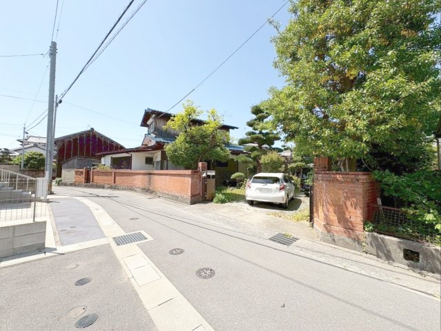 糟屋郡須恵町大字須恵　土地の前面道路含む現地写真|前面道路です！